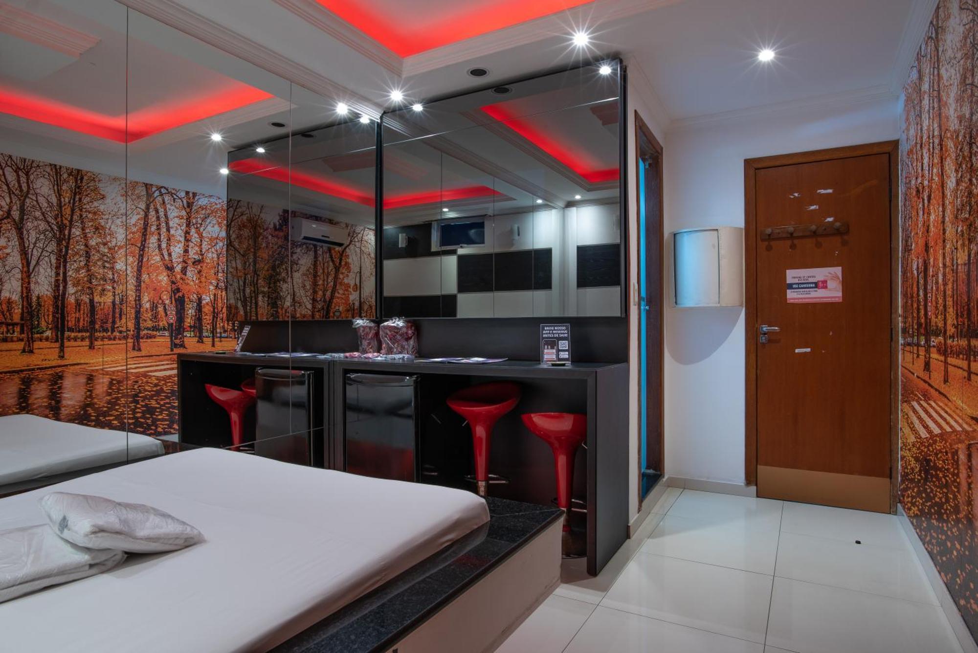 Motel Fantasy 2 (Adults Only) Contagem Exteriör bild
