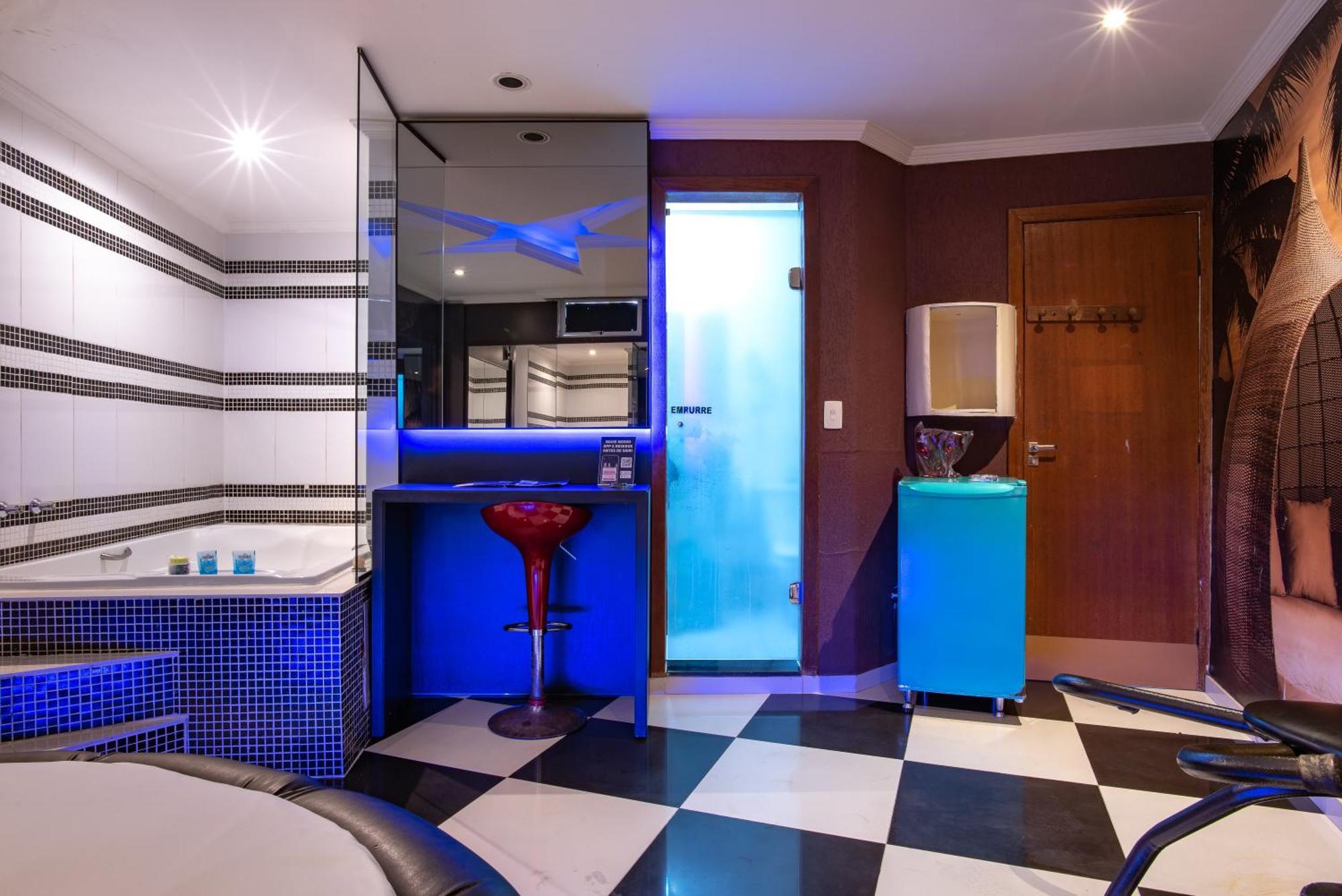 Motel Fantasy 2 (Adults Only) Contagem Exteriör bild